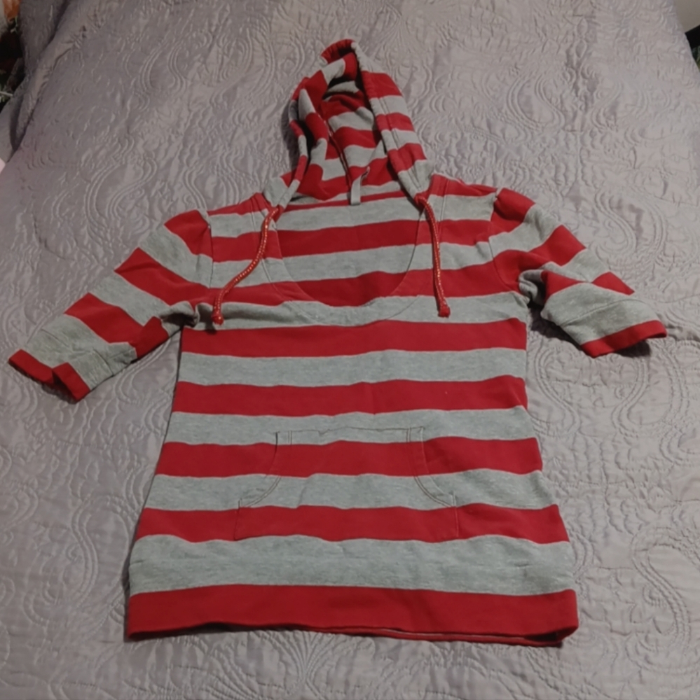 hooded shirt